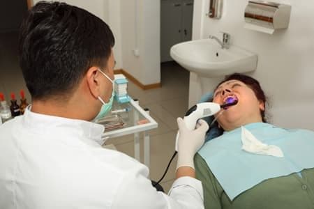 Удаление зубов лазером