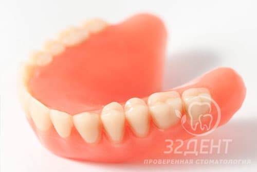 Самые недорогие виды протезирования зубов