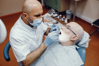 Показания к удалению зубов перед протезированием