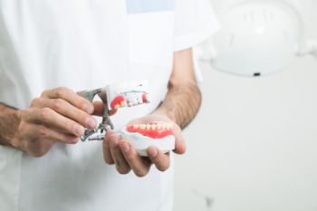 Быстрое протезирование зубов